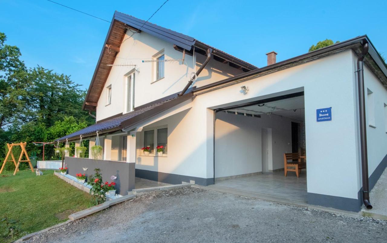 Apartman Rita Slunj Buitenkant foto