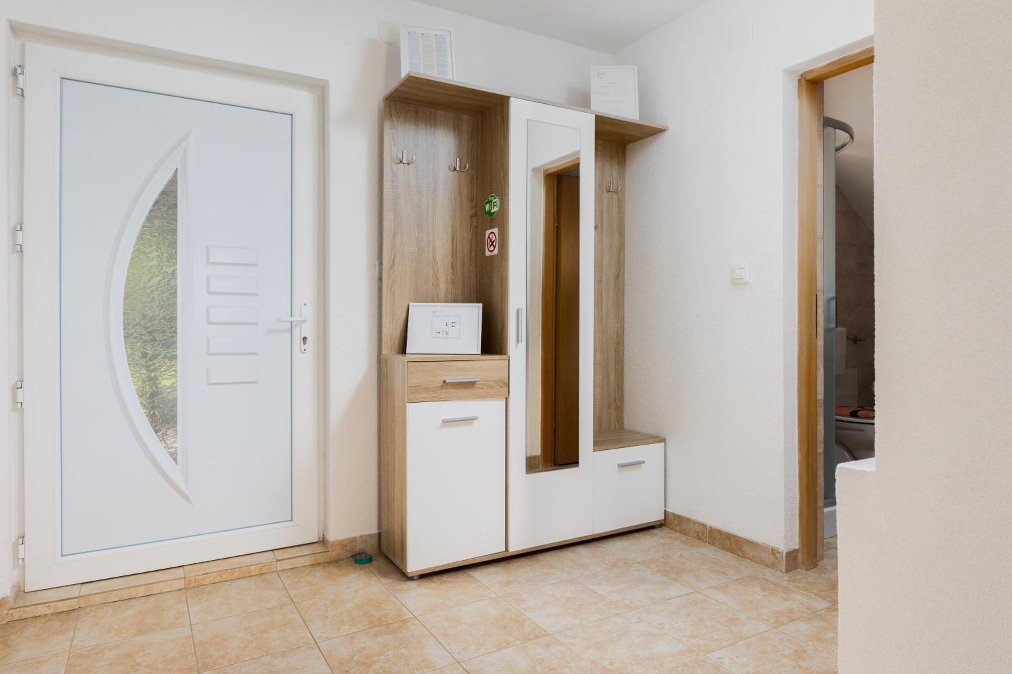 Apartman Rita Slunj Buitenkant foto