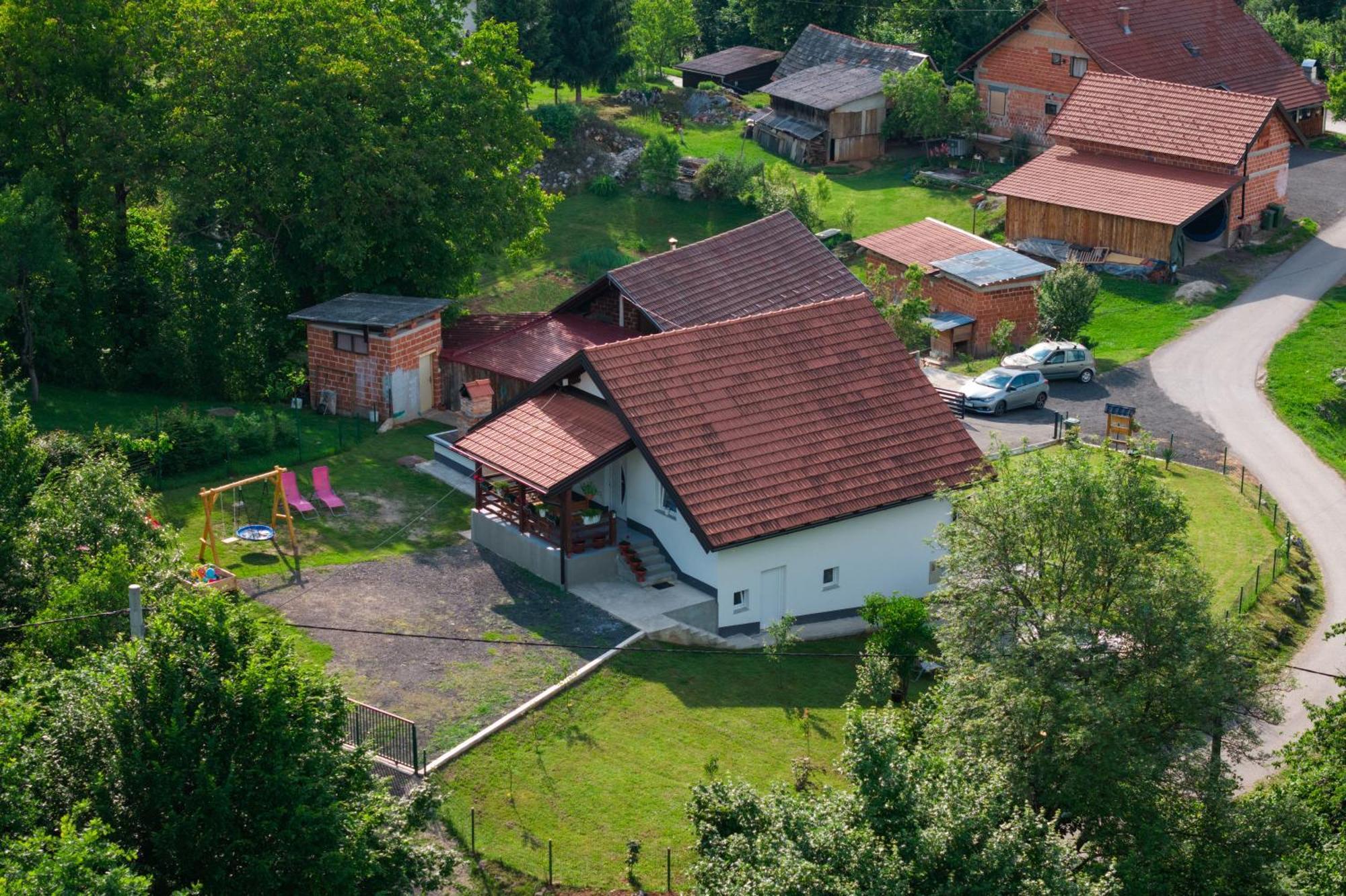 Apartman Rita Slunj Buitenkant foto