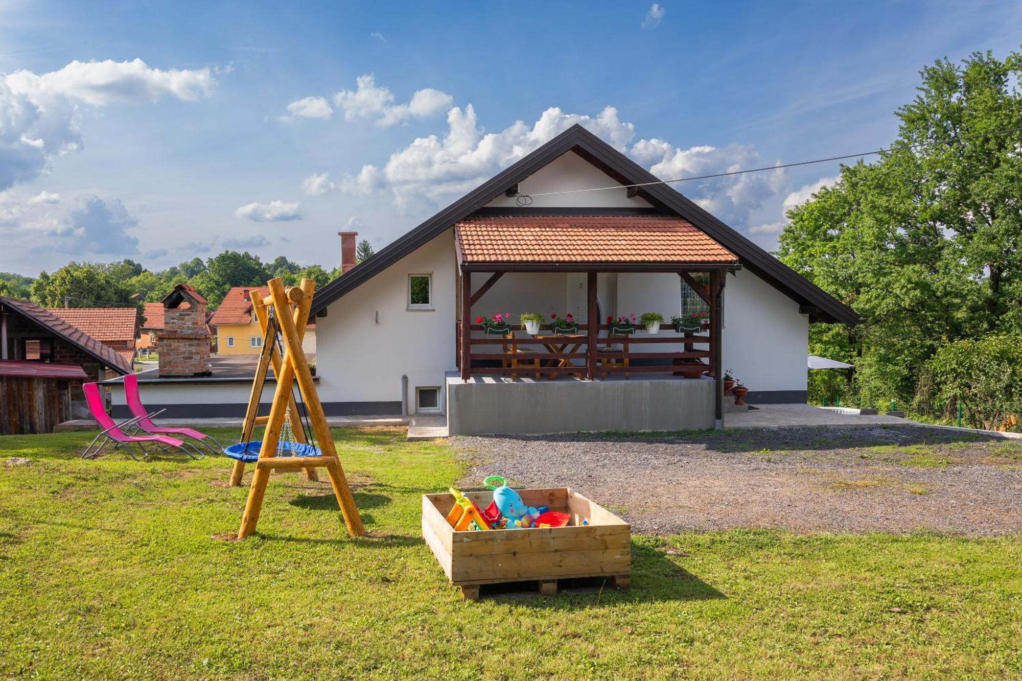 Apartman Rita Slunj Buitenkant foto